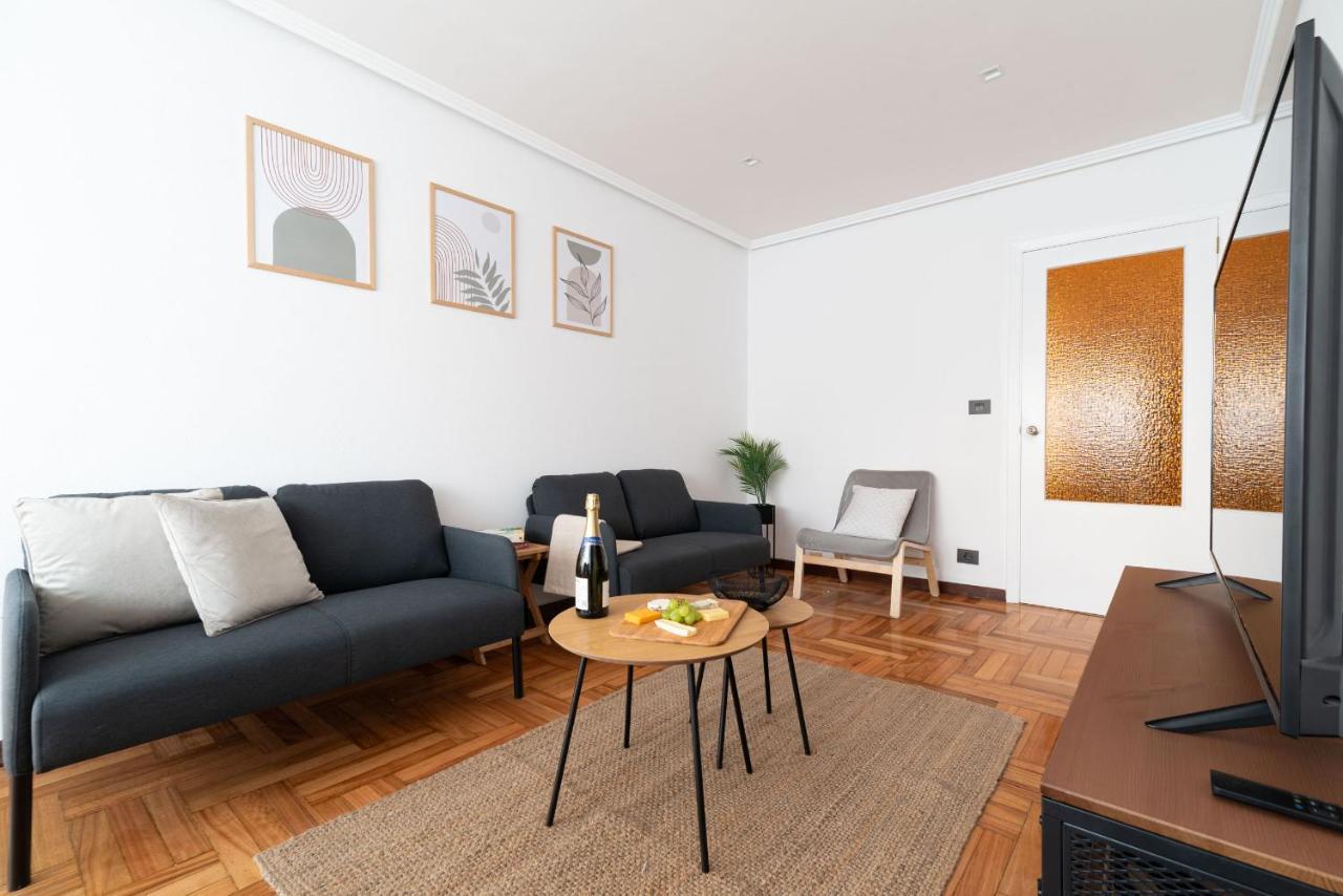 Amplia Vivienda Con Garaje Vigo Exterior foto