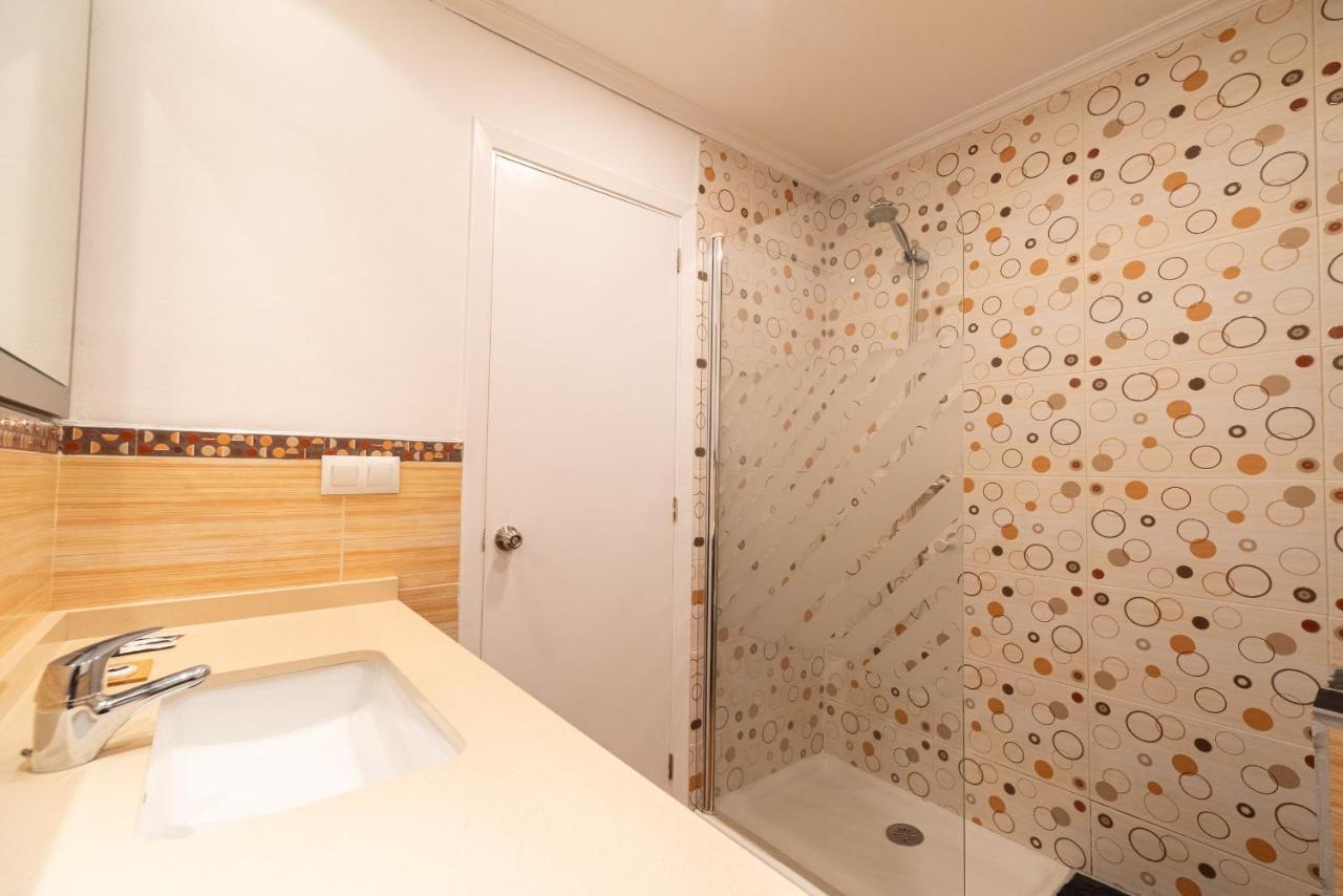 Amplia Vivienda Con Garaje Vigo Exterior foto