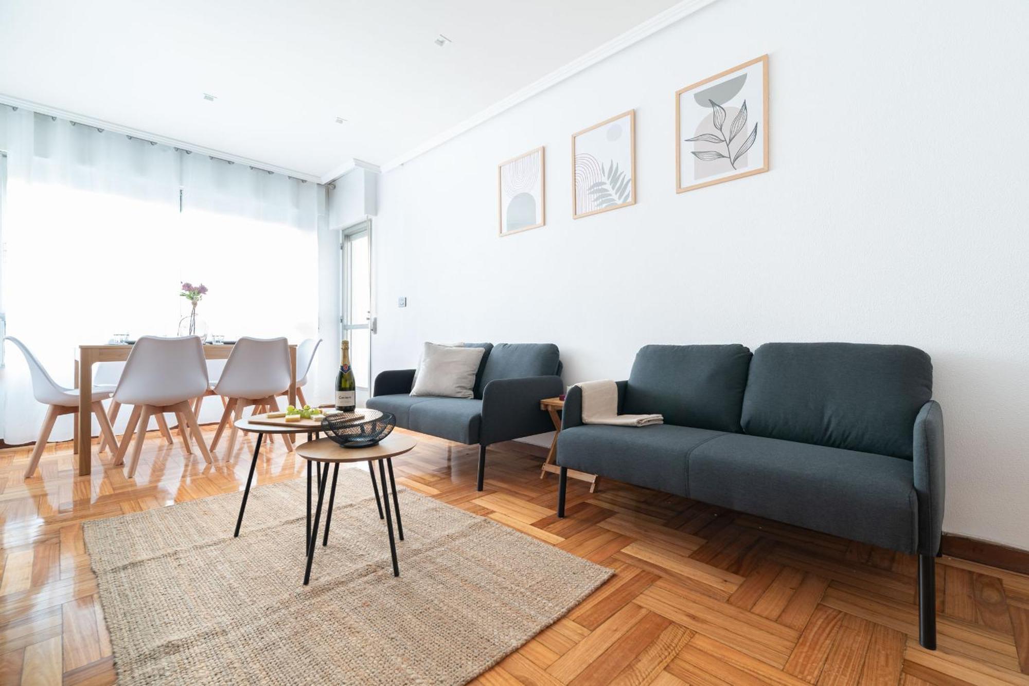 Amplia Vivienda Con Garaje Vigo Exterior foto